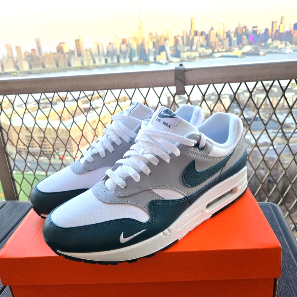Nike Air Max 1 LV8 Dark Teal Green - Size 12